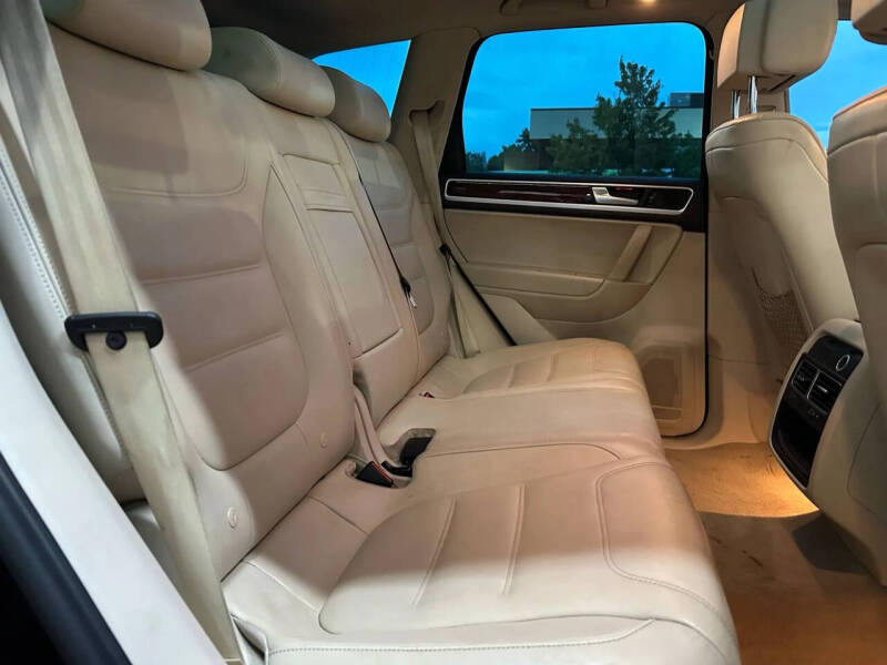 2012 Volkswagen Touareg