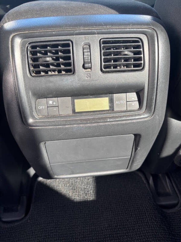 2014 Nissan Pathfinder SV