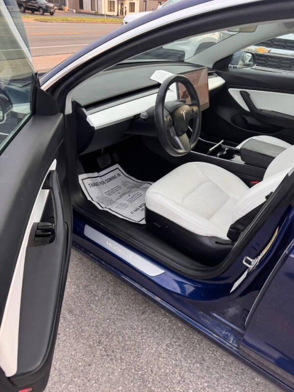2019 Tesla Model 3 Standard Range Plus