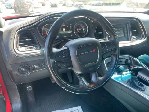 2015 Dodge Challenger SXT