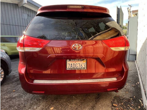 2013 Toyota Sienna