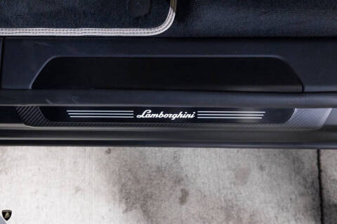 2024 Lamborghini Urus S