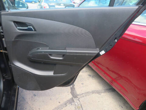 2015 Chevrolet Sonic LT Auto