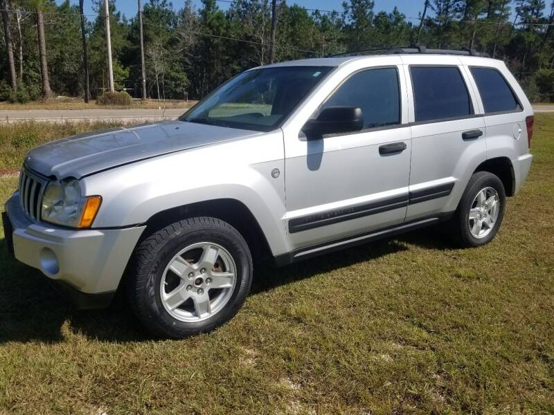 2005 Jeep Grand Cherokee for sale at J & J Auto of St Tammany in Slidell LA