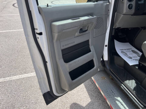 2013 Ford E-Series E-250