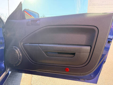 2005 Ford Mustang GT Premium