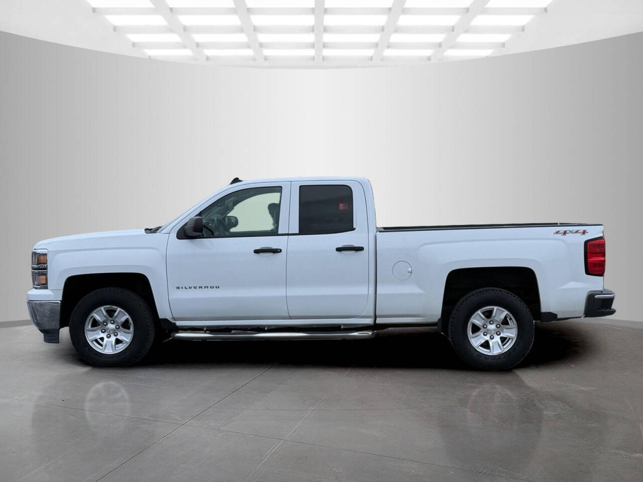 2014 Chevrolet Silverado 1500 for sale at Used Cars Toledo in Oregon, OH