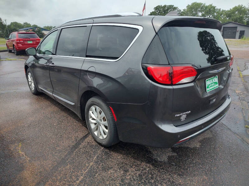 2018 Chrysler Pacifica Touring L Plus