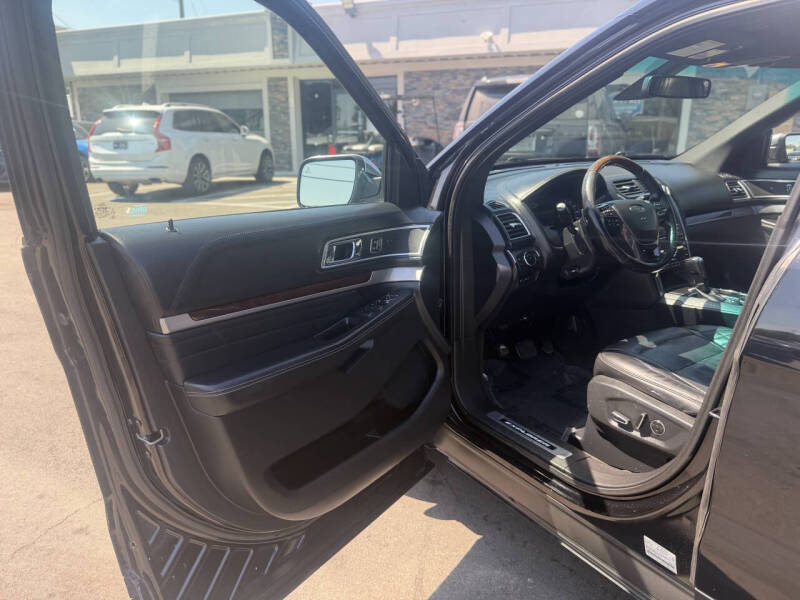 2016 Ford Explorer Platinum