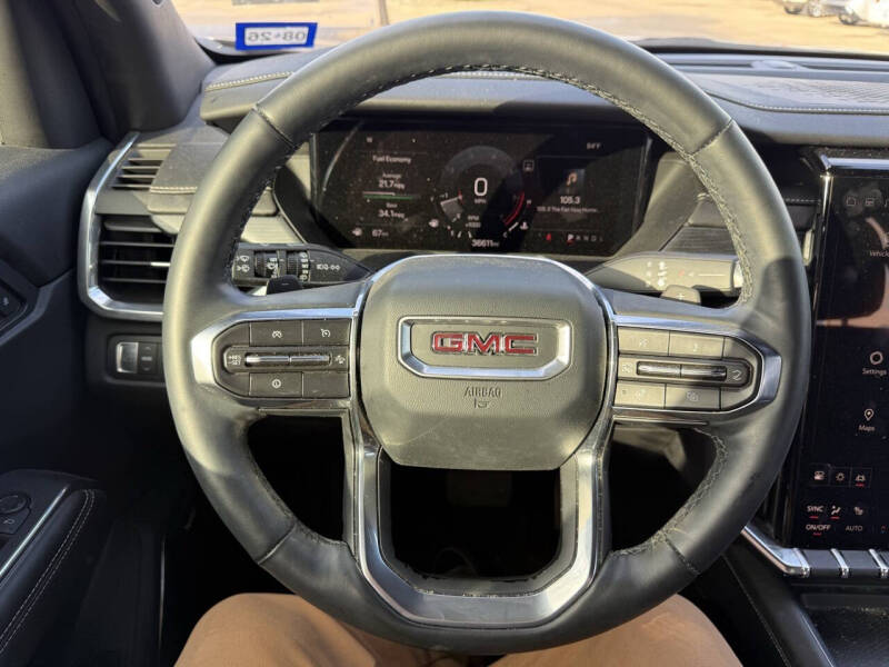 2024 GMC Acadia Elevation