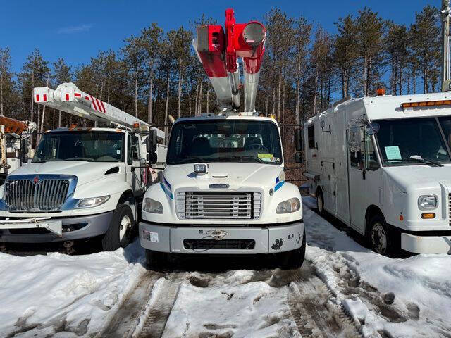 2010 Freightliner M2 106