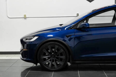 2023 Tesla Model X Plaid