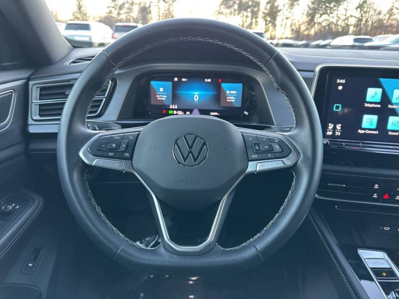 2025 Volkswagen Atlas Cross Sport SE