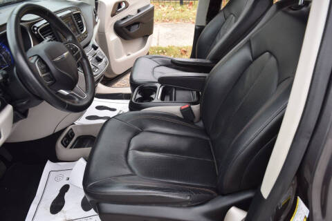 2018 Chrysler Pacifica Touring L