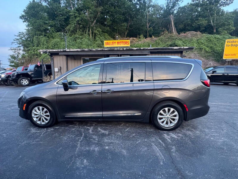 2019 Chrysler Pacifica Touring L