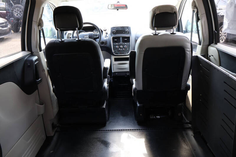 2011 Dodge Grand Caravan Express