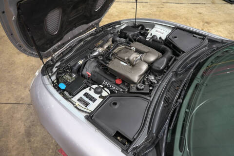 2001 Jaguar XKR