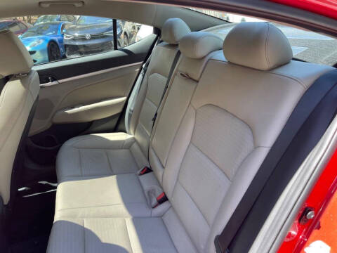 2020 Hyundai Elantra