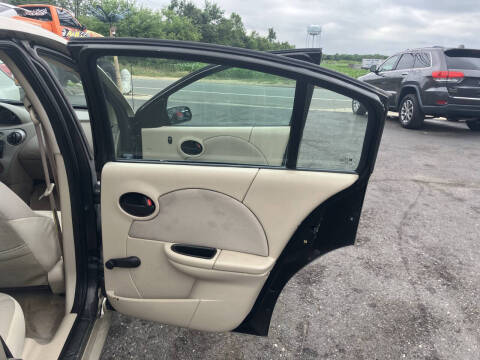 2004 Saturn Ion 2