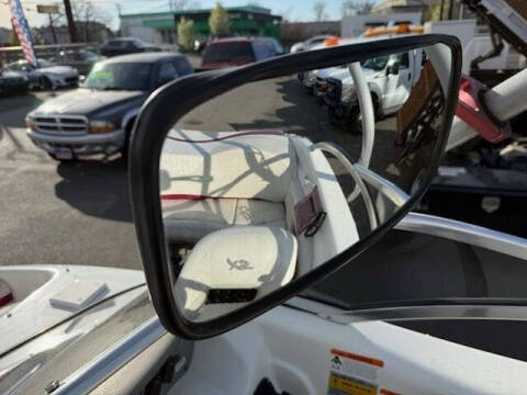 2005 Glastron SX 175