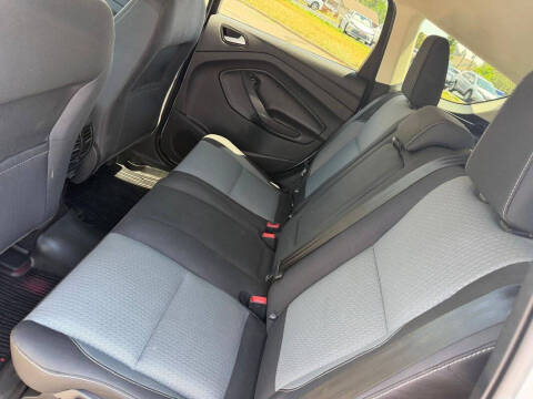 2019 Ford Escape SE