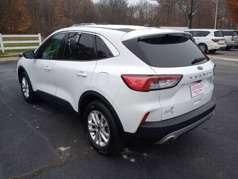 2022 Ford Escape SE