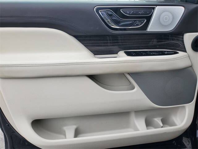 2021 Lincoln Navigator L Black Label