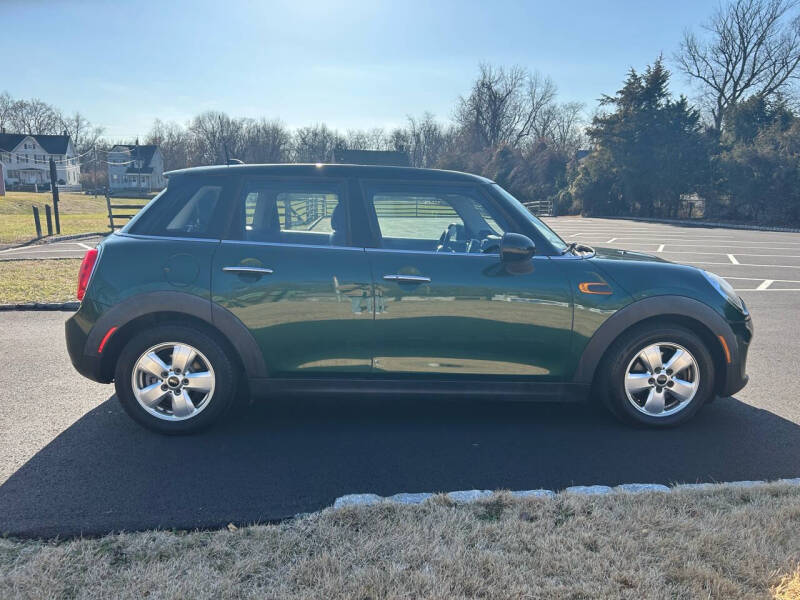 2015 MINI Cooper Base photo 12