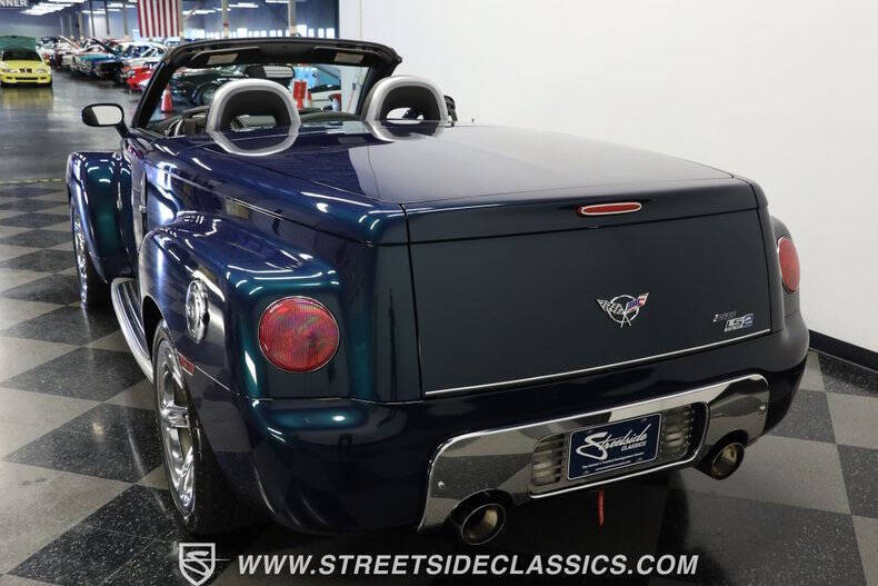 2005 Chevrolet SSR LS