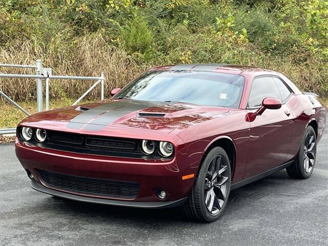 2021 Dodge Challenger SXT's photo