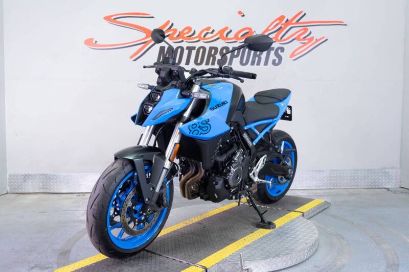 2024 Suzuki GSX-8S