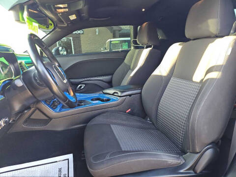 2020 Dodge Challenger SXT