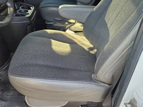 2020 Chevrolet Express 2500