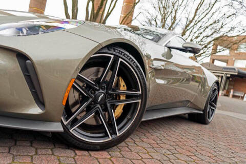 2025 Aston Martin Vantage