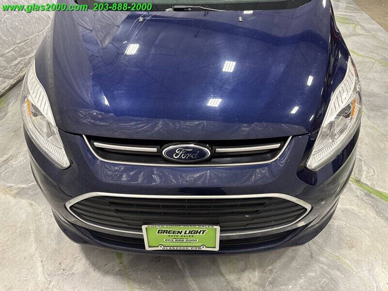 2017 Ford C-MAX Hybrid SE