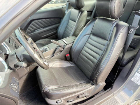 2011 Ford Mustang GT Premium