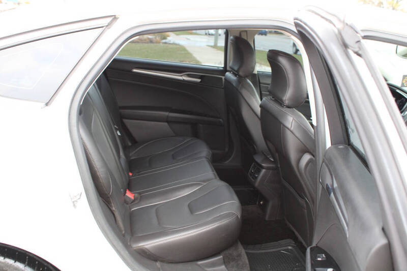2016 Ford Fusion Titanium