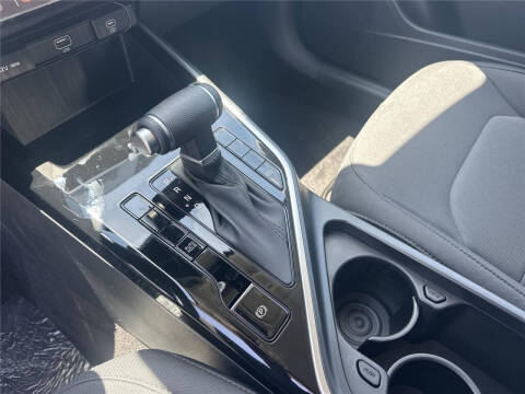 2026 Kia Niro LX