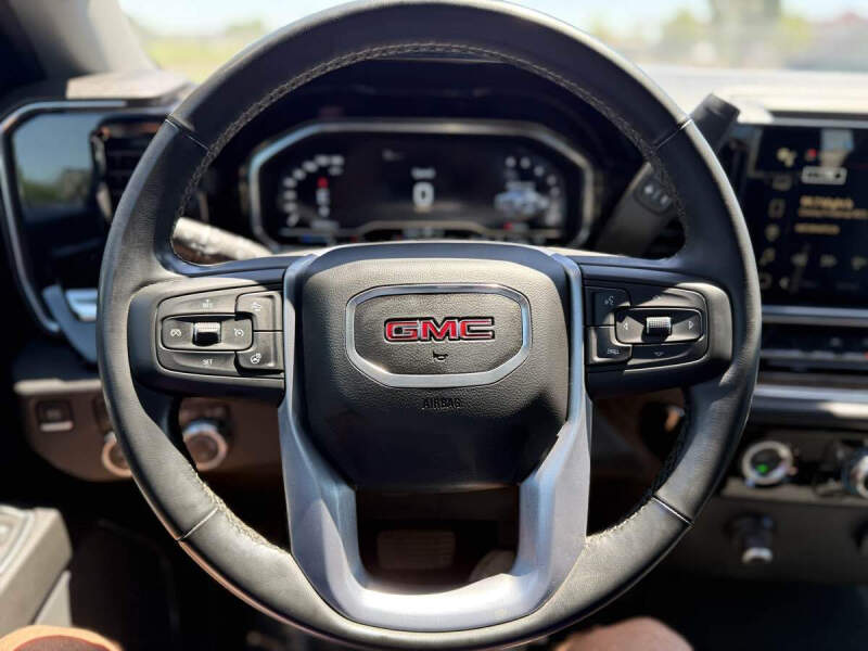 2023 GMC Sierra 1500