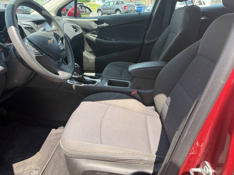 2018 Chevrolet Cruze LT Auto