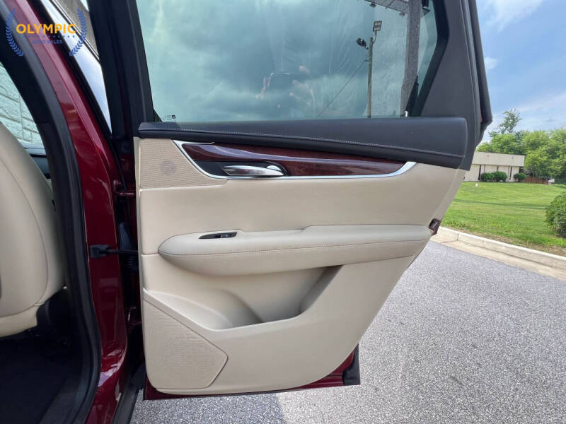 2017 Cadillac XT5 Luxury