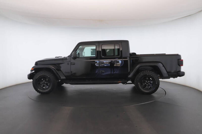 2021 Jeep Gladiator Willys