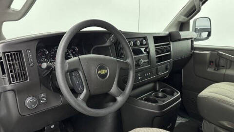 2024 Chevrolet Express LT 3500