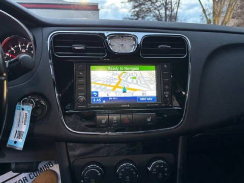 2011 Chrysler 200 Limited