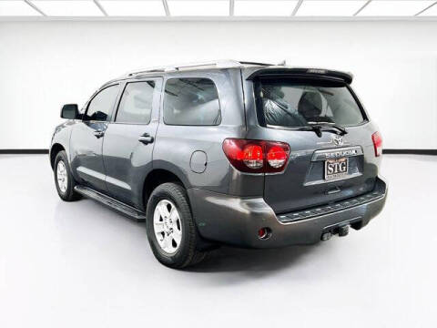 2019 Toyota Sequoia SR5