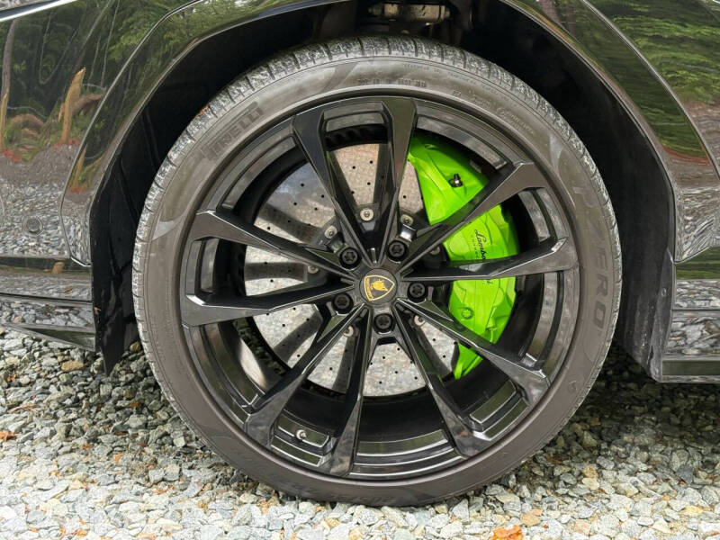 2020 Lamborghini Urus