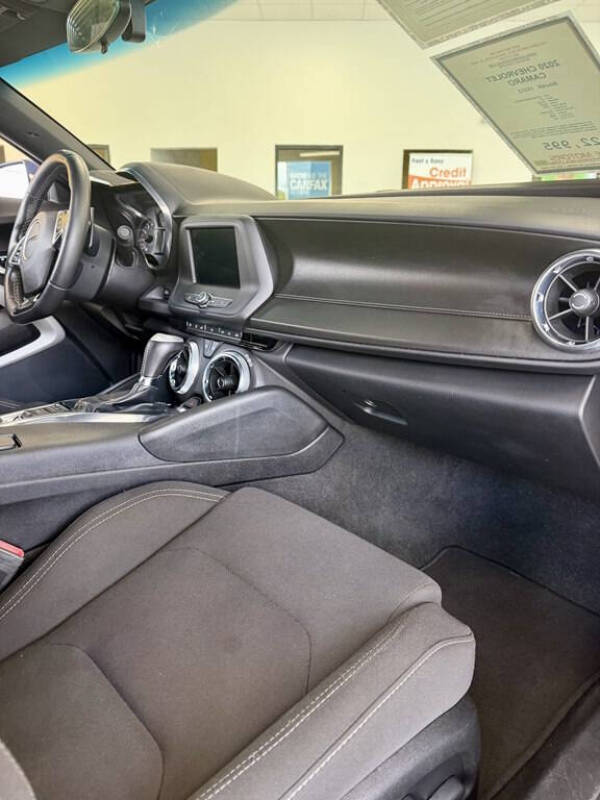 2020 Chevrolet Camaro LS