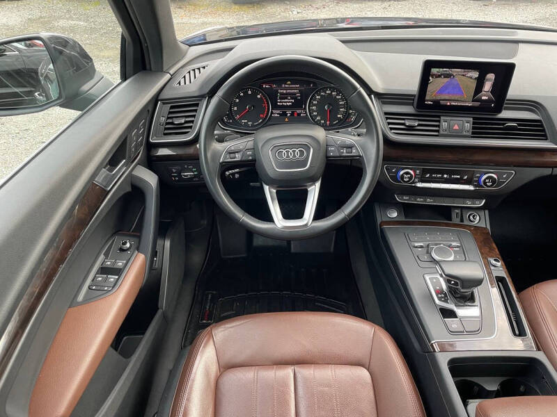 2019 Audi Q5 quattro Premium 45 TFSI