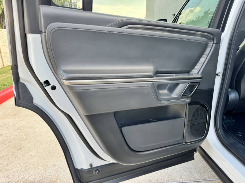 2022 Rivian R1S Launch Edition