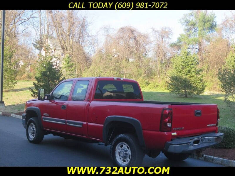 2004 Chevrolet Silverado 2500HD LS
